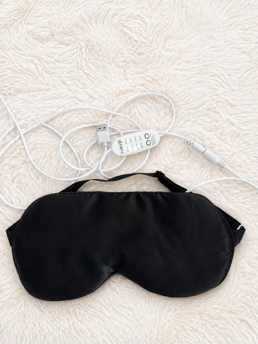 Diviniti Heated Silk Eye Mask Black USB Sleep Mask Relaxation Therapy EUC